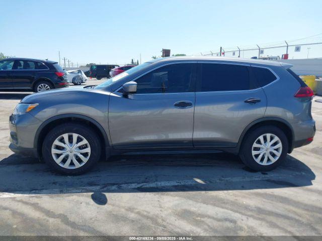 Nissan Rogue S Image 12