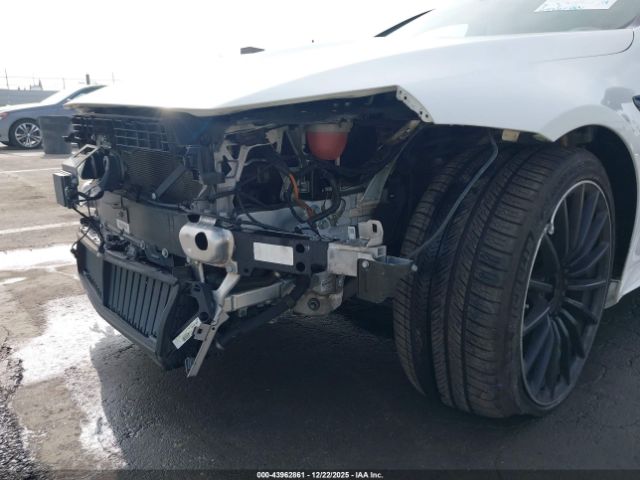 Mercedes-Benz G-Class Image 13