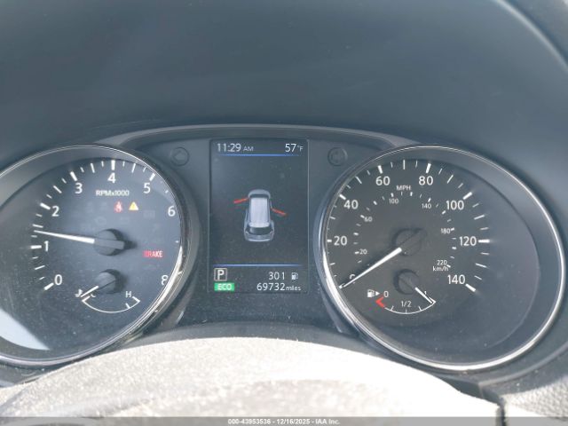 Nissan Rogue Sv Image 5