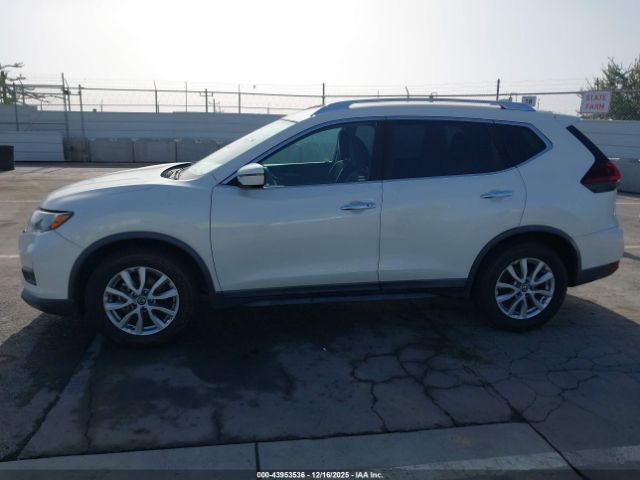 Nissan Rogue Sv Image 9