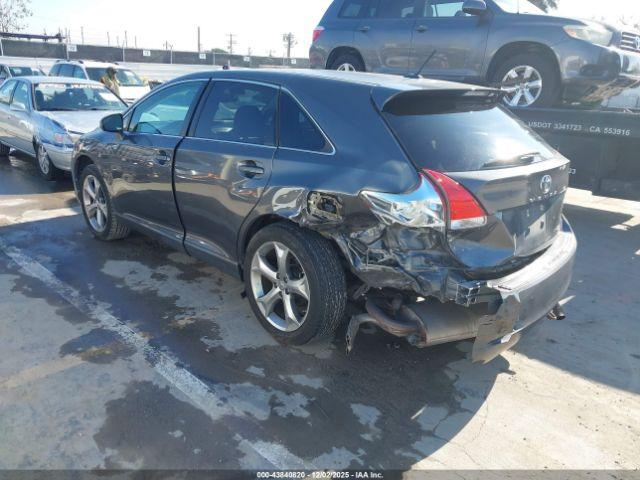 Toyota Venza Le V6 Image 2