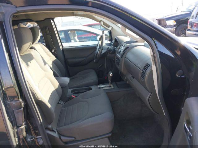 Nissan Frontier S Image 5