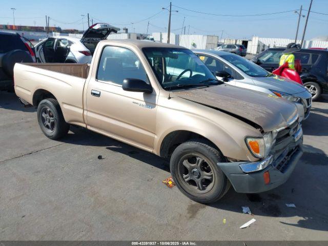  Salvage Toyota Tacoma