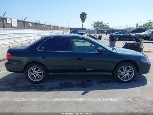 Honda Accord Lx Image 16