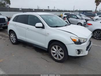  Salvage Mitsubishi Outlander