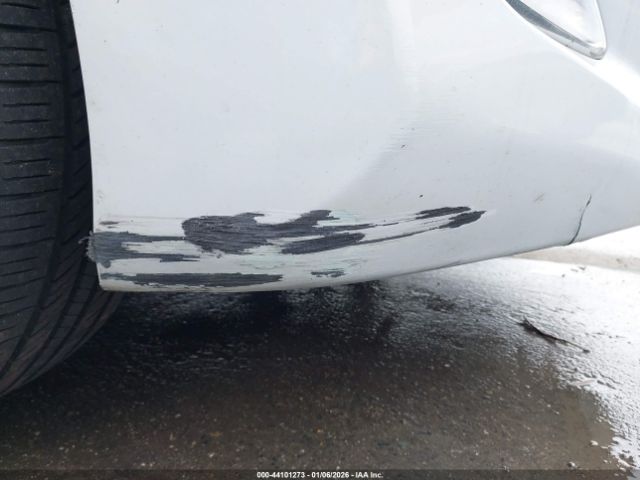 Hyundai ELANTRA Image 7