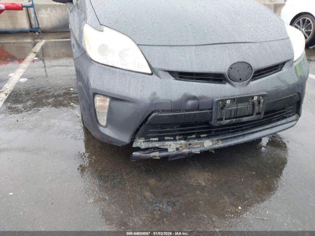 Toyota Prius Three Image 5