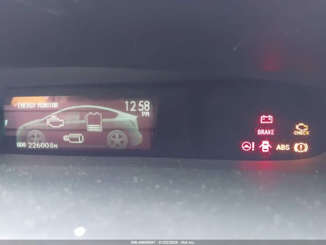 Toyota Prius Three Image 4