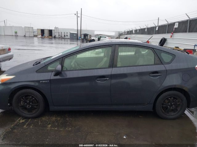 Toyota Prius Three Image 7