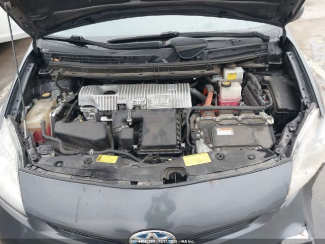 Toyota Prius Image 10