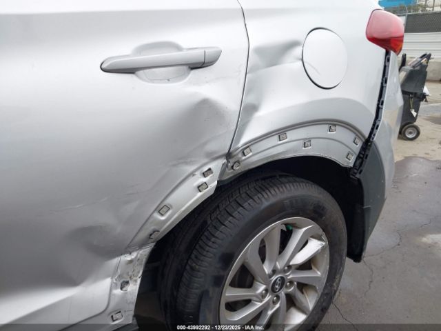 Hyundai TUCSON Se Image 5