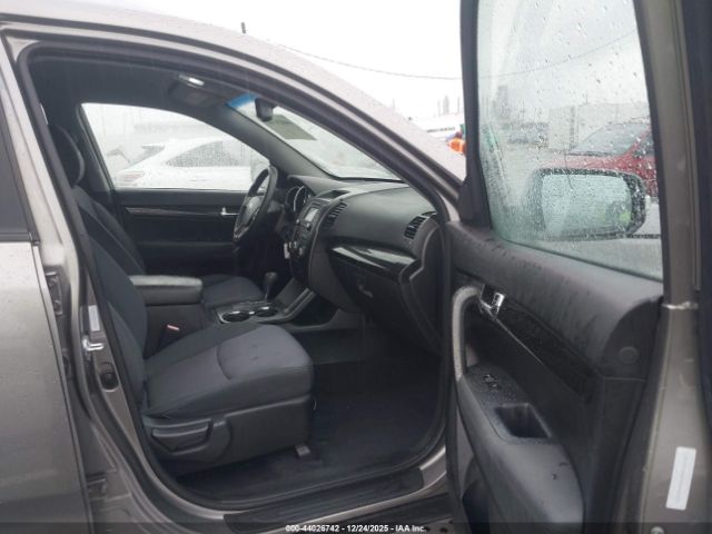 Kia Sorento Lx Image 6