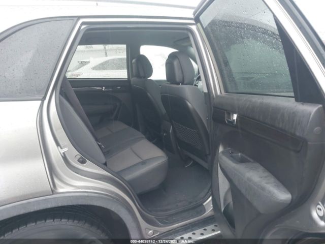 Kia Sorento Lx Image 5