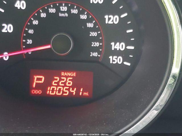 Kia Sorento Lx Image 14