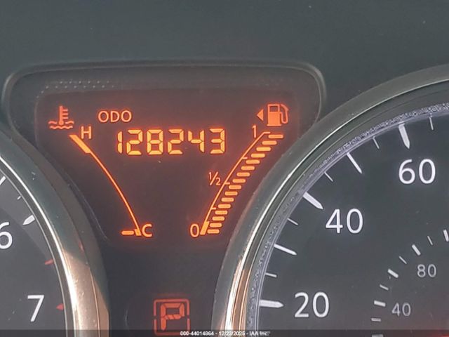 Nissan Versa S Plus Image 14