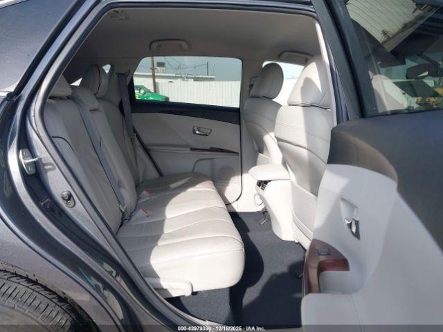 Toyota Venza Base V6 Image 4