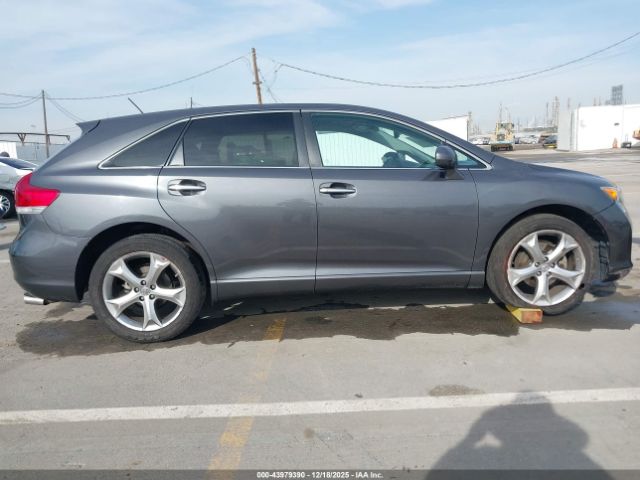 Toyota Venza Base V6 Image 14