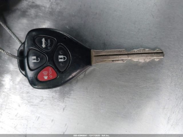 Toyota Corolla S Image 14