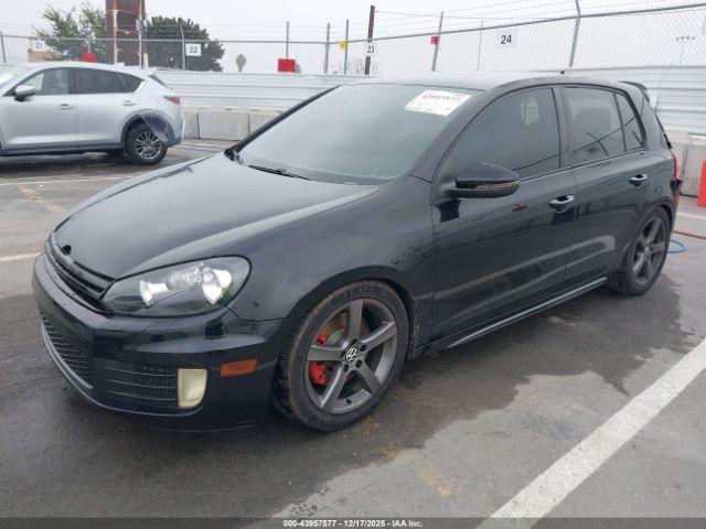 Volkswagen GTI Image 14