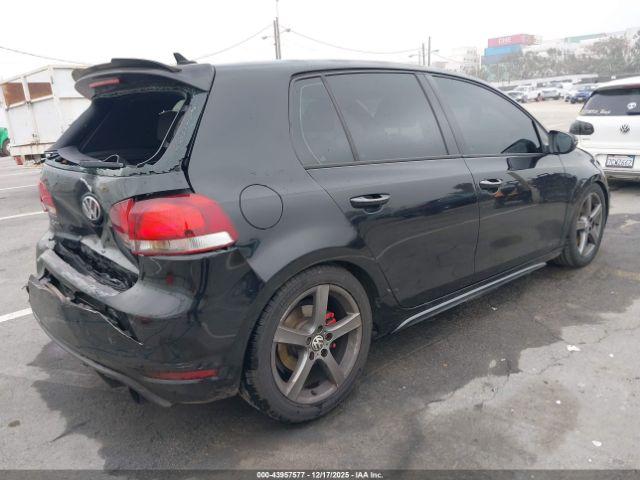 Volkswagen GTI Image 13