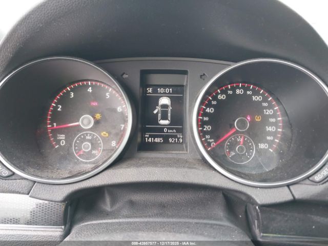 Volkswagen GTI Image 10