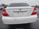 Toyota Camry Le Image 12