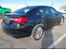 Chrysler 200 Limited Image 11