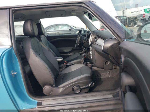 MINI Cooper Image 17