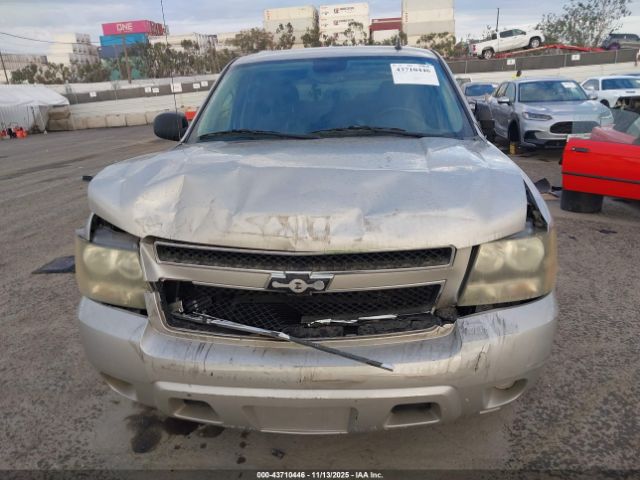 Chevrolet Avalanche 1500 Ls Image 16