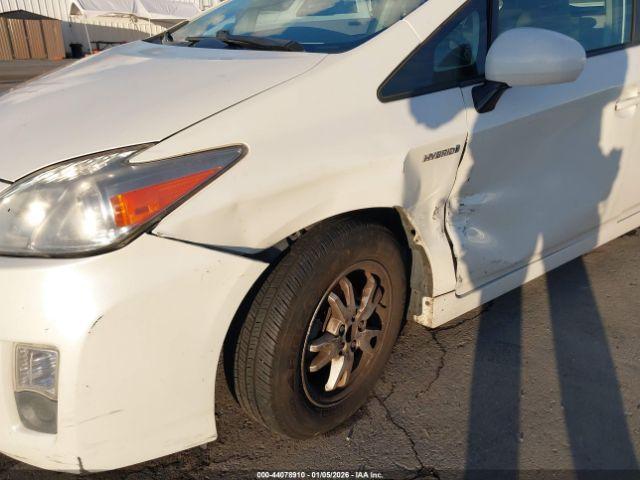 Toyota Prius Two Image 7