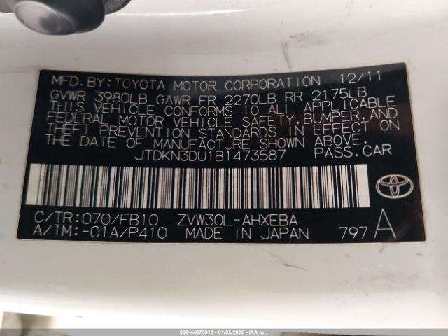 Toyota Prius Two Image 12