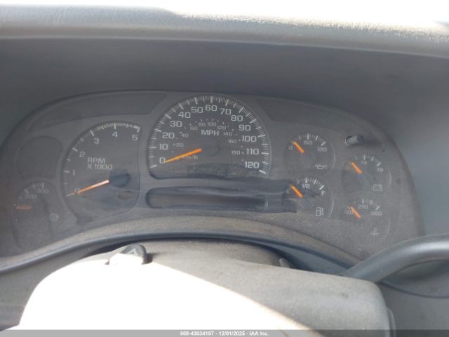 Chevrolet Silverado 2500 Lt Image 2