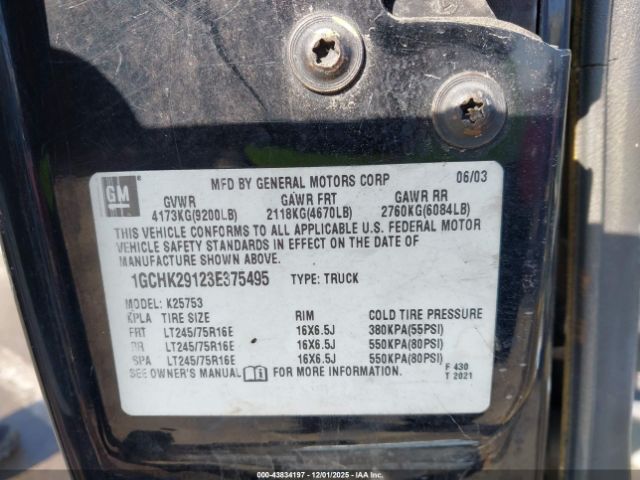 Chevrolet Silverado 2500 Lt Image 11