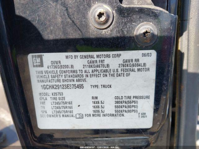 Chevrolet Silverado 2500 Lt Image 11