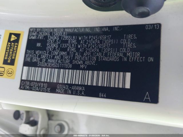 Toyota Highlander Base V6 Image 16