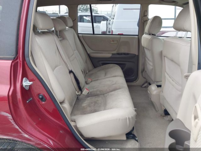 Toyota Highlander V6 Image 5