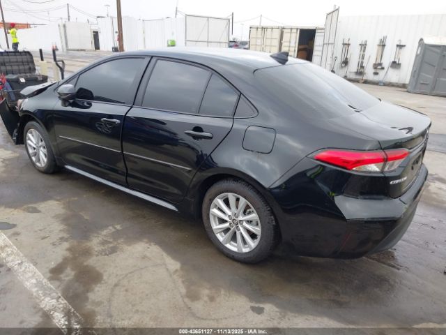 Toyota Corolla Le Image 13