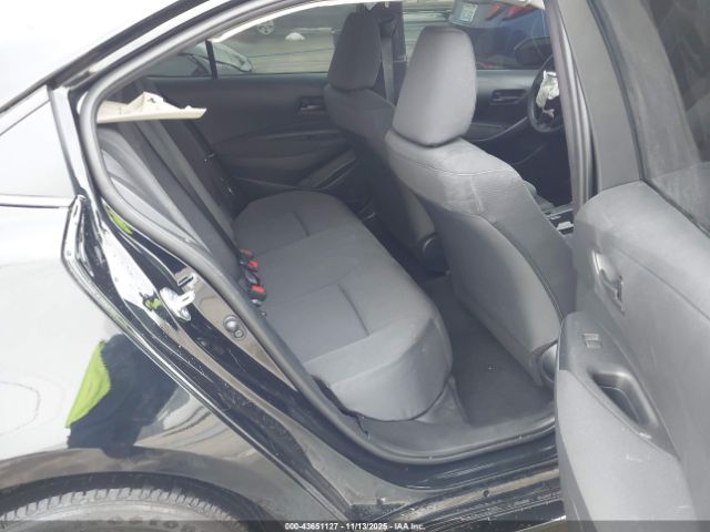 Toyota Corolla Le Image 2