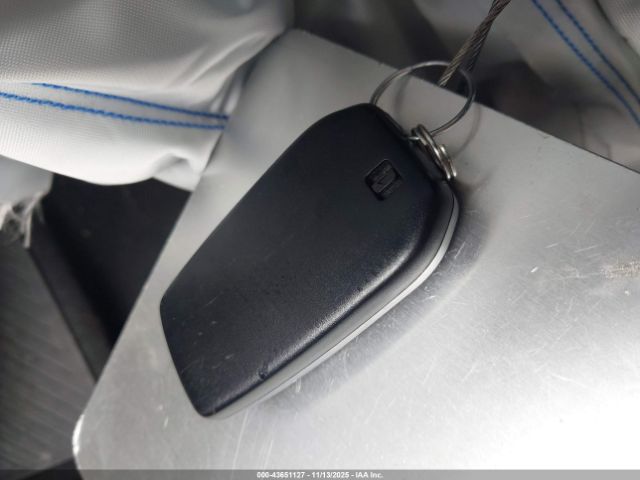 Toyota Corolla Le Image 17