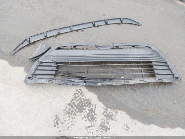 Toyota Corolla Le Image 8