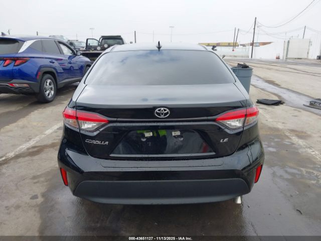 Toyota Corolla Le Image 5