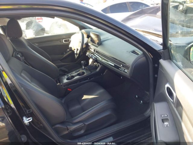 Honda Civic Sport Image 6