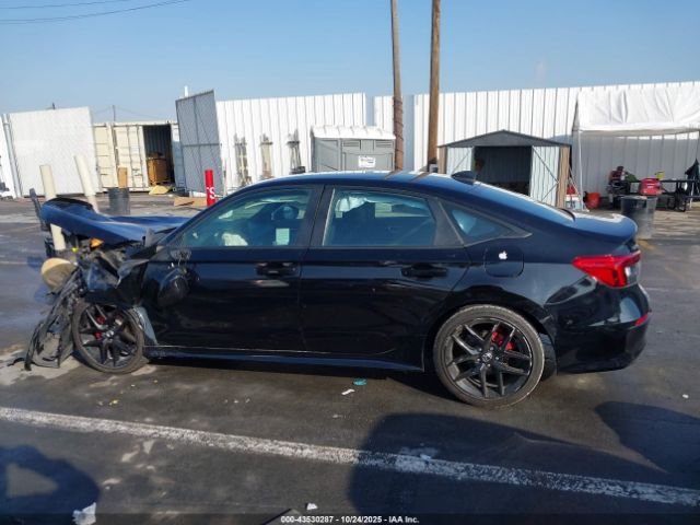 Honda Civic Sport Image 9