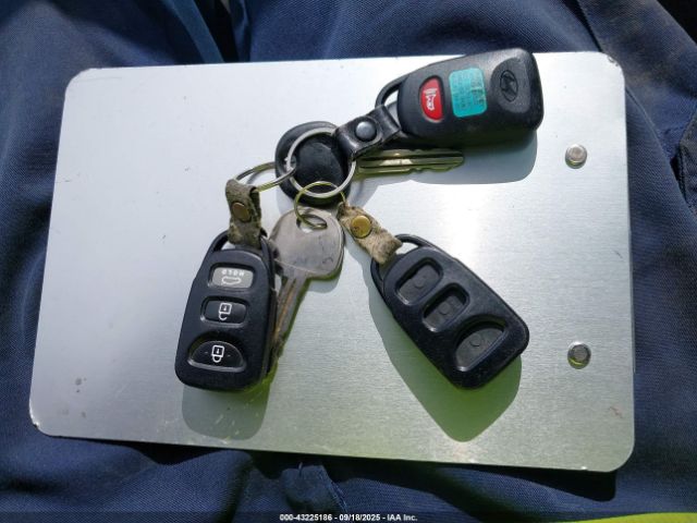 Hyundai ELANTRA Se Image 16