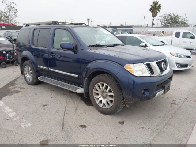 Nissan Pathfinder Le Image 1