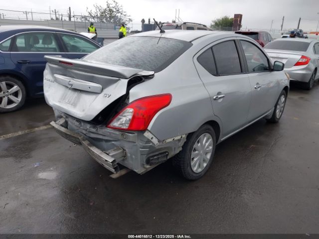 Nissan Versa 1.6 Sv Image 11