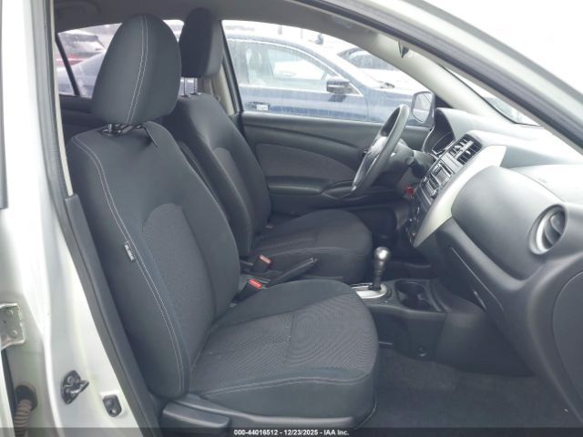 Nissan Versa 1.6 Sv Image 7