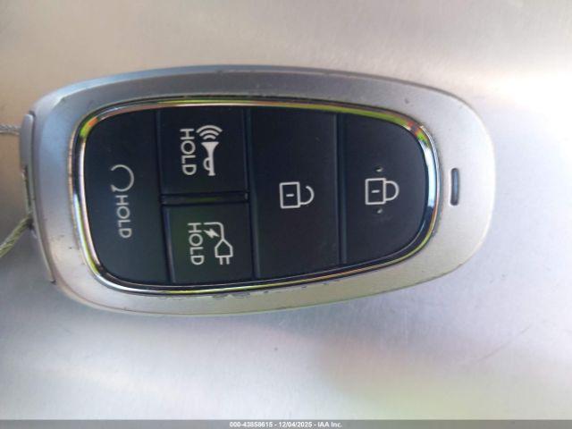 Hyundai Ioniq Se Image 6