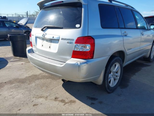 Toyota Highlander Limited V6 Image 6