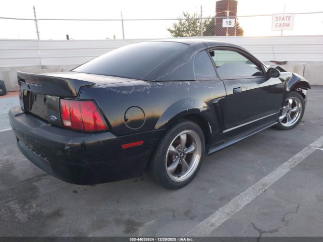 Ford Mustang Image 5